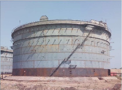 Floating Roof Tank